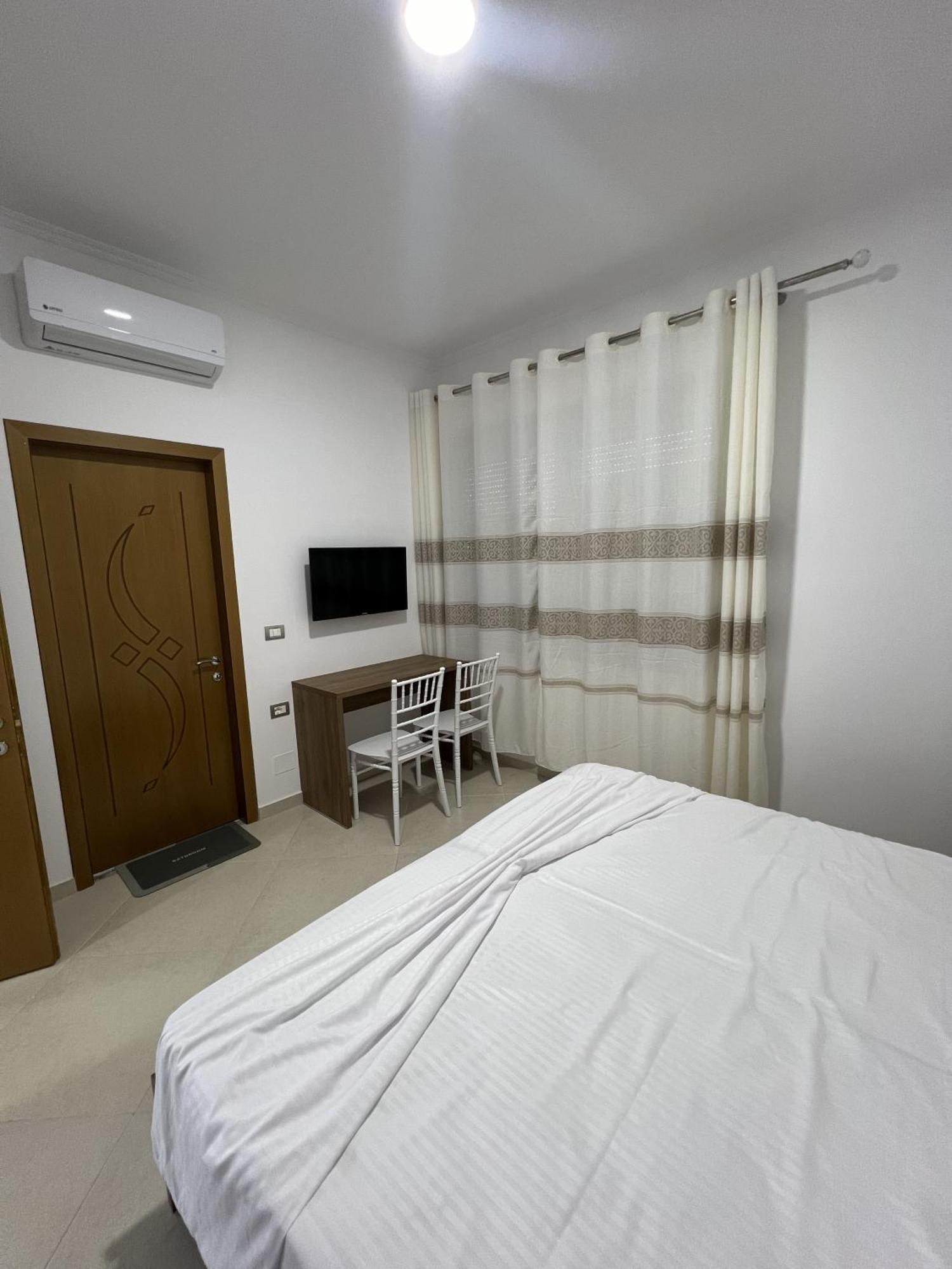 Guesthouse Osumi Berat Exterior photo